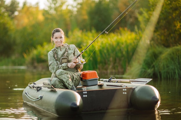 Pretty Woman pesca sul fiume