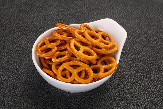 Pretzel saporito salato