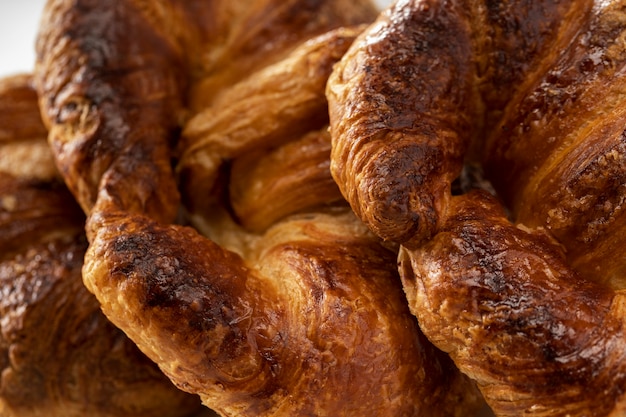 Primi piani di croissant