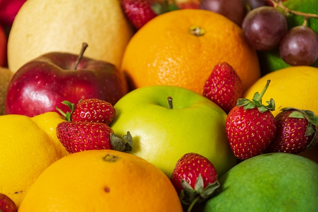 Primo piano Concetto nutrizionale di frutta fresca biologica Vista laterale