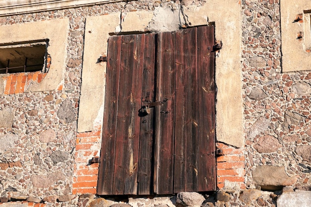 Primo piano del vecchio edificio