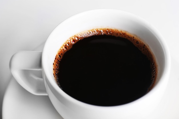 Primo piano della tazza di caffè