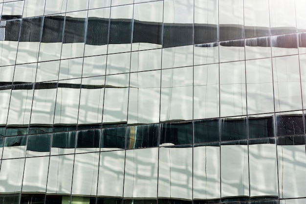 Primo piano di un edificio in vetro esterno