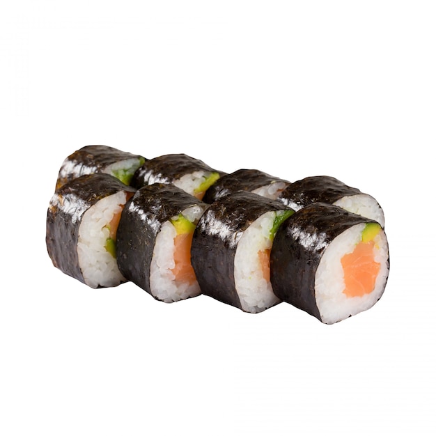 Primo piano stabilito dei sushi isolato