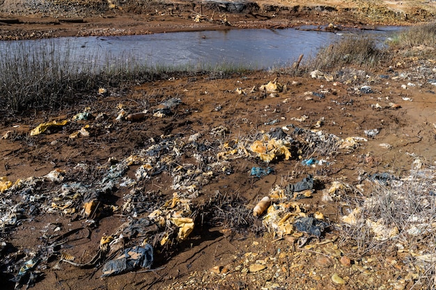 Problemi ambientali, tema ecologico, fumo dai camini