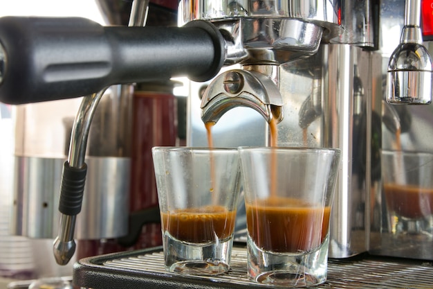 processo di preparazione del caffè