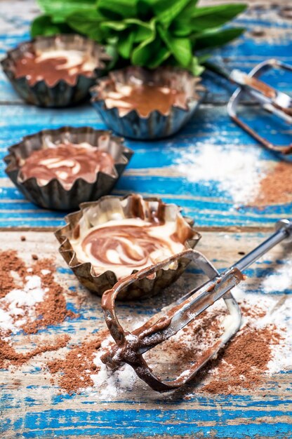 Processo di preparazione di cupcakes al caffè