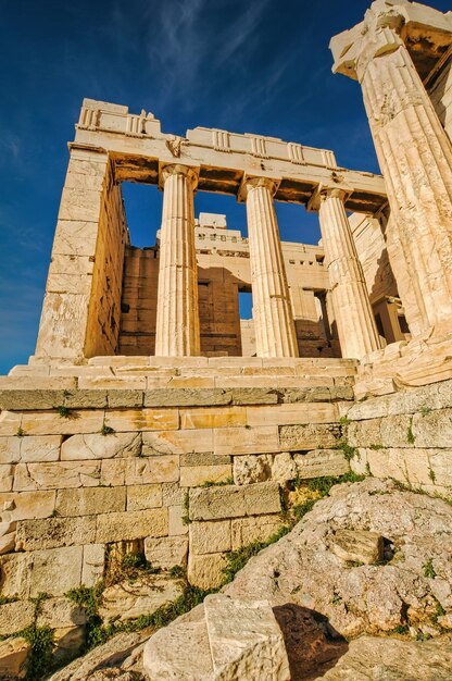 Propilei nell'Acropoli di Atene in Grecia