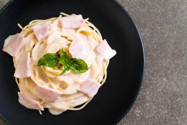 prosciutto alla carbonara