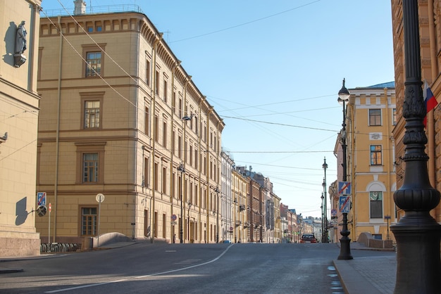 Prospettiva Nevsky la strada principale di San Pietroburgo