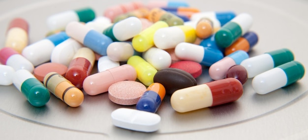 Prossimo piano dei farmaci sul tavolo