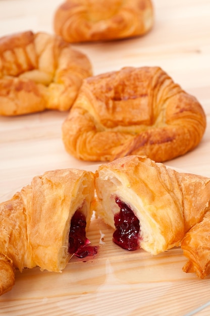 Prossimo piano del cibo sulla tavola