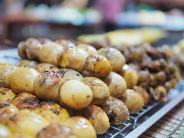 Prossimo piano del cibo sulla tavola