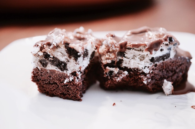 Prossimo piano del dessert nel piatto