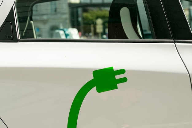 Prossimo piano del finestrino dell'auto