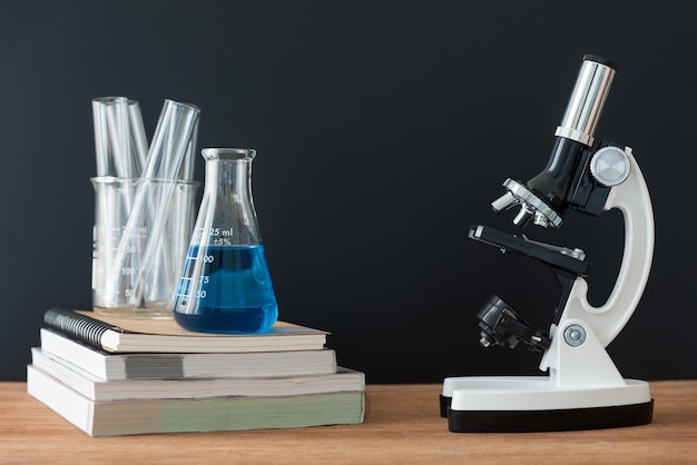 Prossimo piano del microscopio