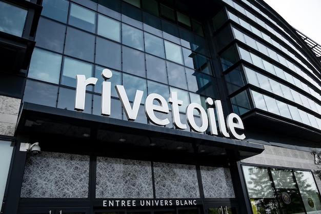 Prossimo piano del testo sull'edificio