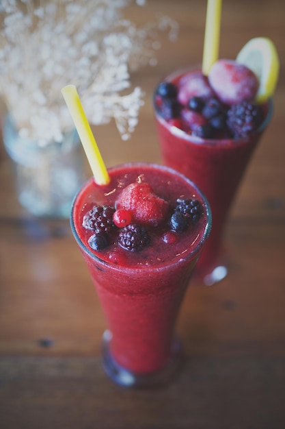 Prossimo piano della fragola sulla tavola