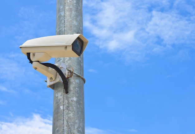 Proteggi la tua proprietà con una telecamera a circuito chiuso