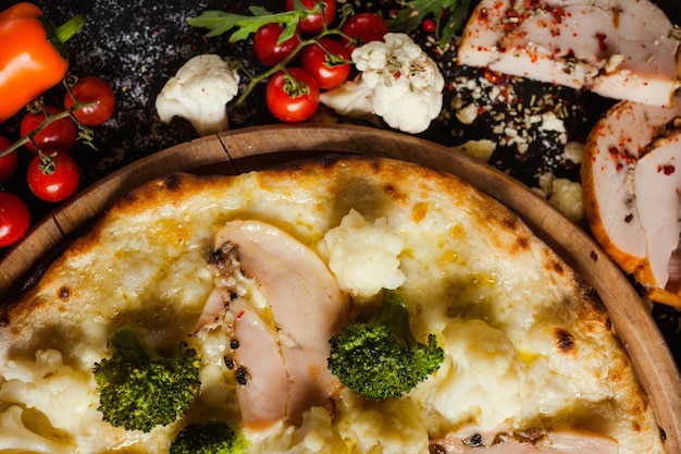 Proteine vegetali dietetiche per pizza broccoli e cavolfiori