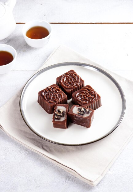 Puding mooncake coklat o budino al cioccolato con gelatina mooncake