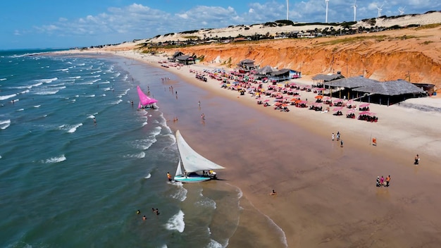 Punto di riferimento del turismo tropicale Viaggio estivo Canoa Quebrada Beach in Brasile