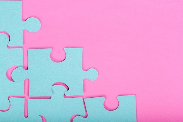 Puzzle pezzi con spazio vuoto per il testo