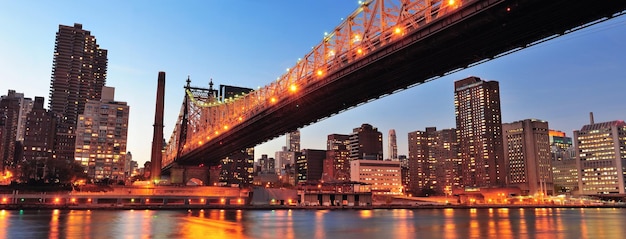 Queensboro Bridge e Manhattan