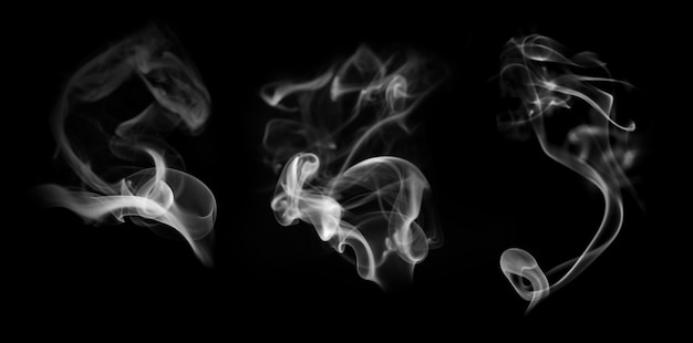 Raccolta di fumo bianco su sfondo nero