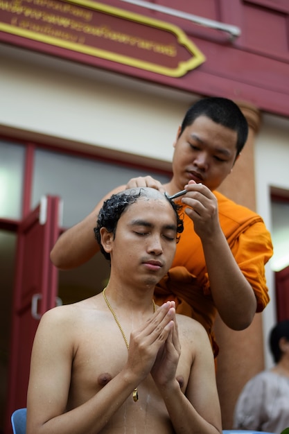 Radersi i capelli che Dio ha ordinato