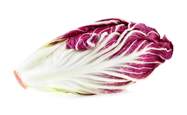 Radicchio, insalata rossa isolata