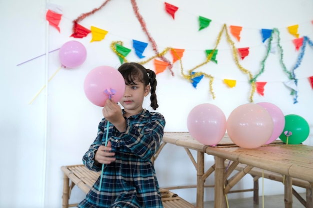 Ragazza alla festa