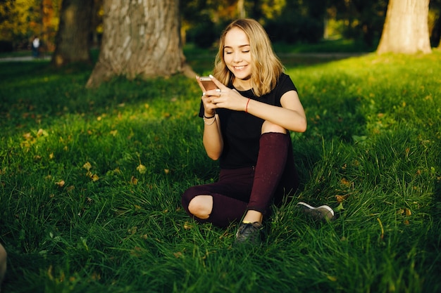 ragazza con pug