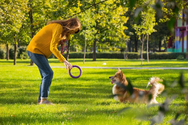 Ragazza e cane