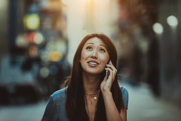 Ragazza giapponese a Tokyo