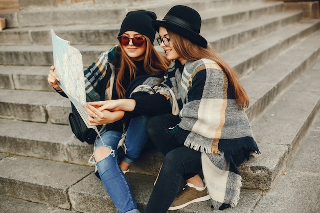 ragazze turistiche