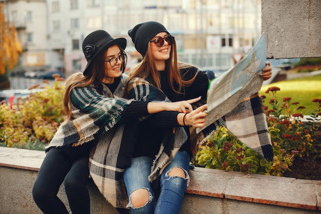 ragazze turistiche