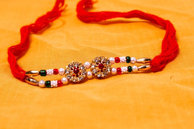 Rakhi Per il festival indiano di Raksha bandhan