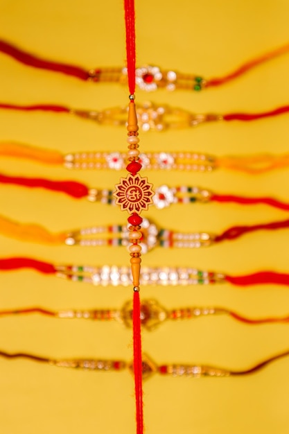 Rakhi Per il festival indiano di Raksha bandhan