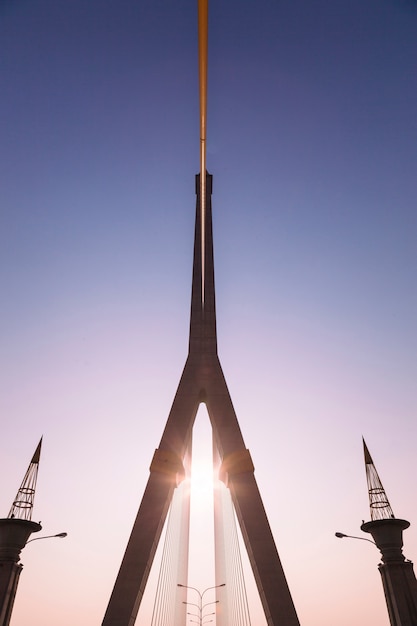 Rama VIII Bridge al mattino