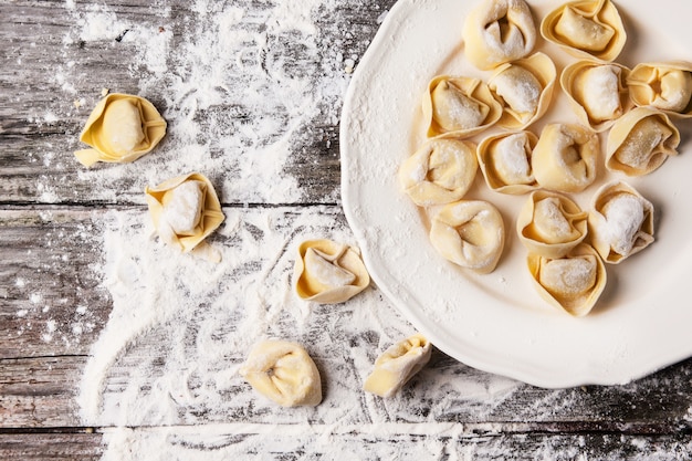 Ravioli di pasta con farina