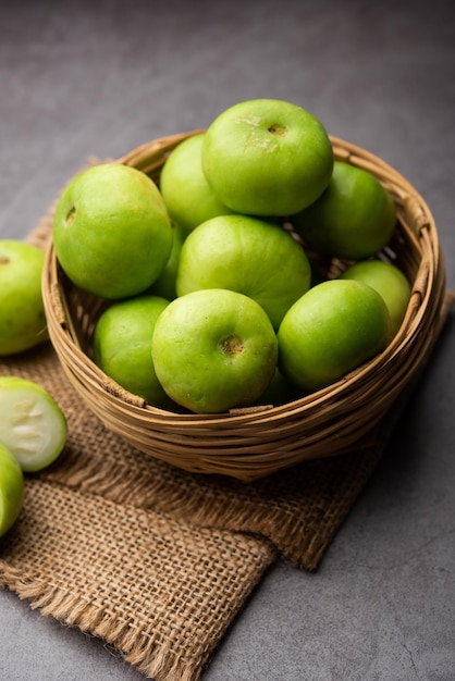 Raw Tinda tinde chiamato anche dhemse Apple Gourd Baby Pumpkin Indian Squash Round MelonxA