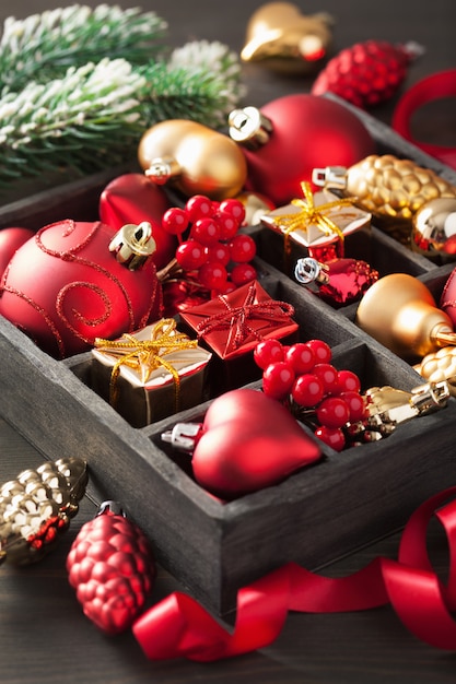 Regalo e decorazione di natale in scatola di legno