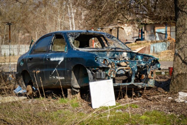 Regione di Dovhalivka Kharkiv Ucraina 03232023 La base dell'esercito russo Luogo di detenzione e tortura dei prigionieri ucraini Russia Guerra d'Ucraina