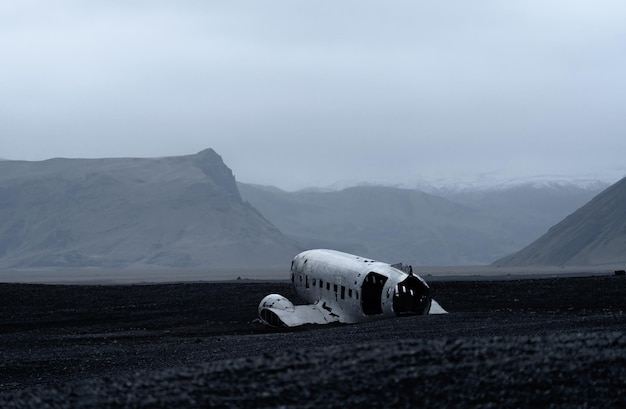 Relitto di un aereo in Islanda vista posteriore