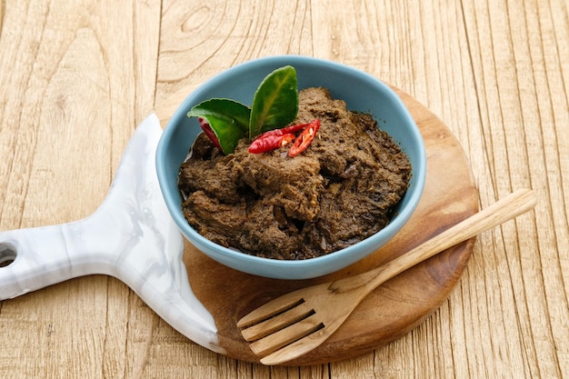 Rendang Rendang Daging Sapi Stufato di manzo cibo tradizionale di Padang Indonesia