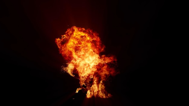 Rendering 3D di un'impressionante esplosione intensa su sfondo nero