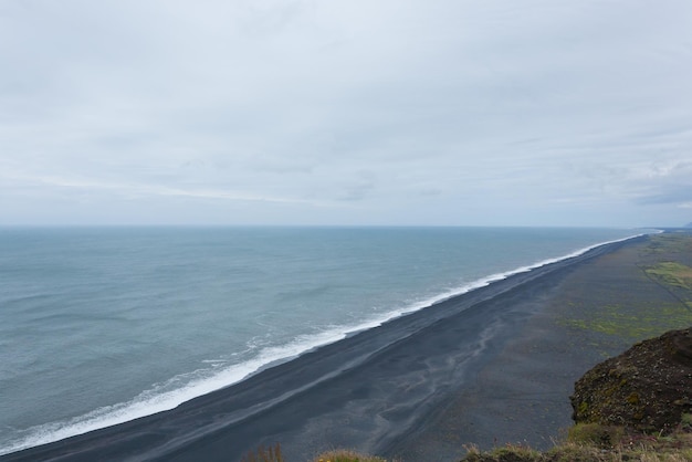 Reynisfjara lava spiaggia vista sud Islanda paesaggio