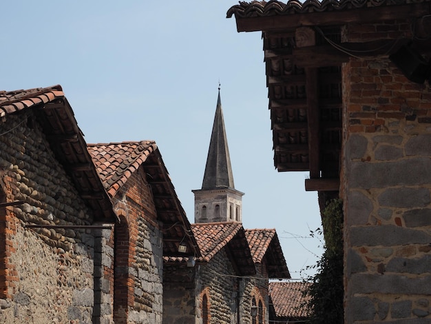 Ricetto borgo medioevale a Candelo