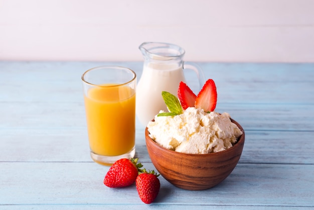 Ricotta con latte e succo d&#39;arancia